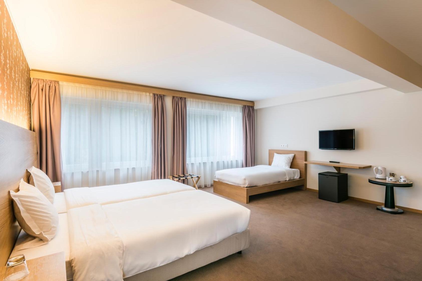 Hotel Bon Repos Scheidgen Esterno foto