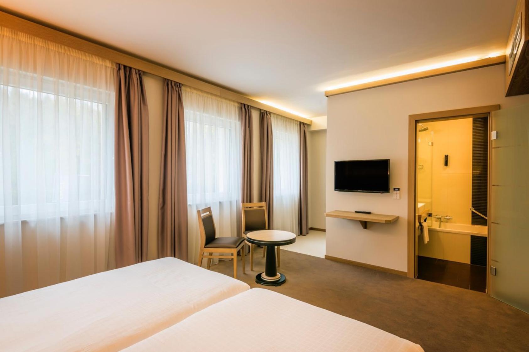 Hotel Bon Repos Scheidgen Esterno foto